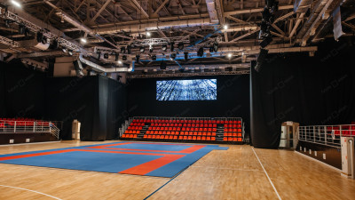 Два светодиодных экрана Южно-Сахалинск